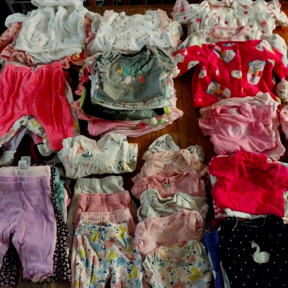 Size nb -3 months baby girl bundle of clothes